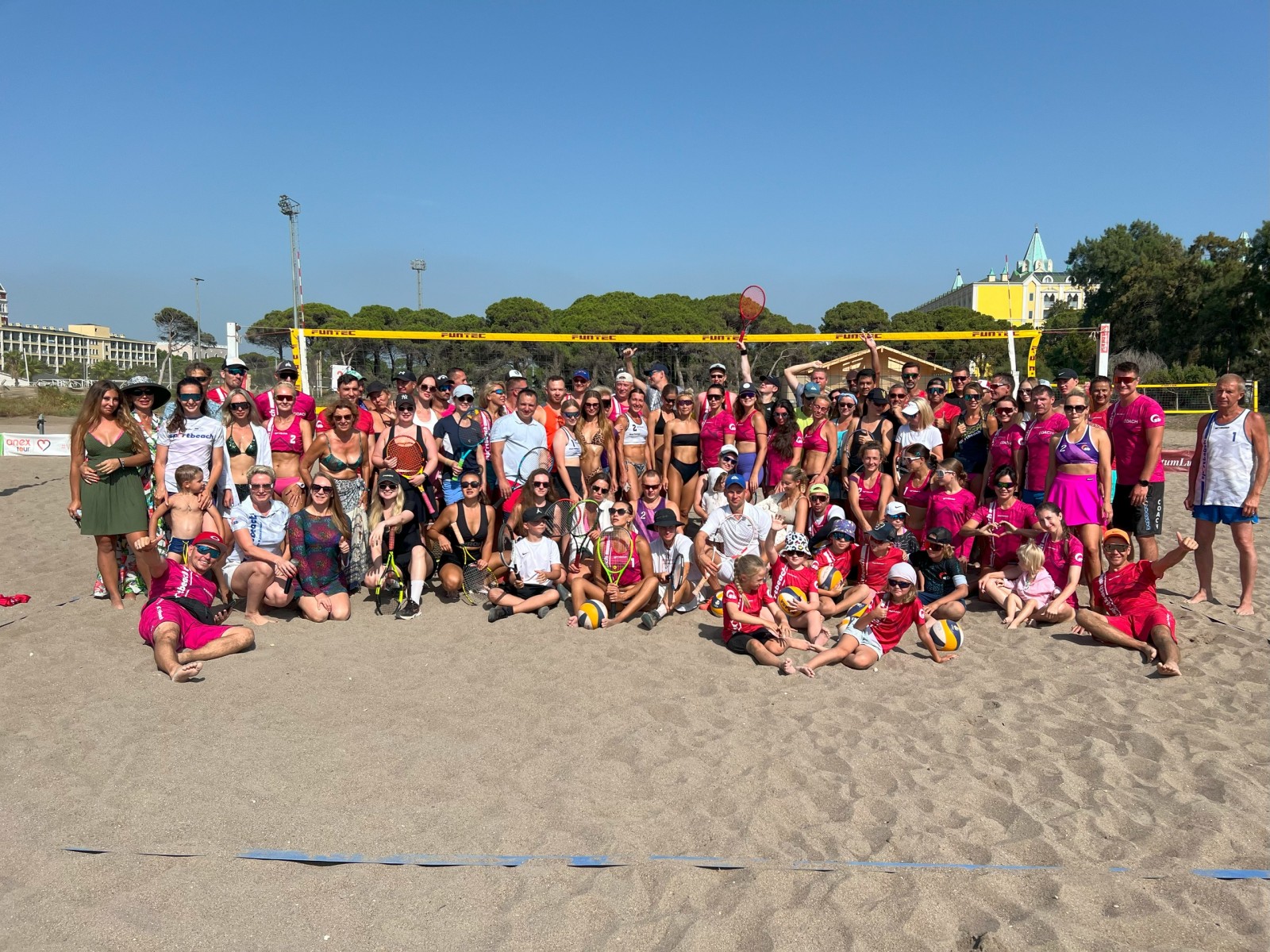 Лагерь пляжного спорта и фитнеса